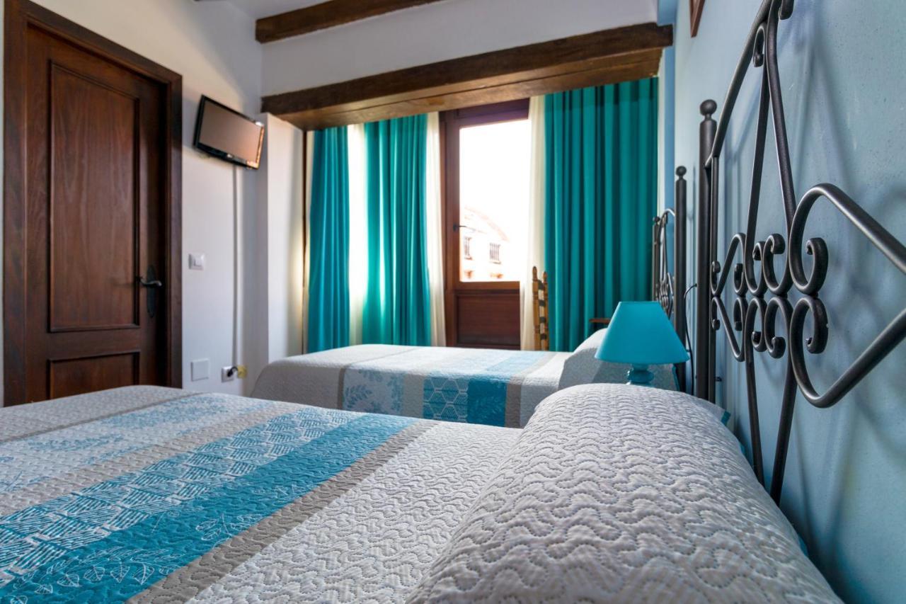 Pasaje San Jorge Hotell Comillas Exteriör bild
