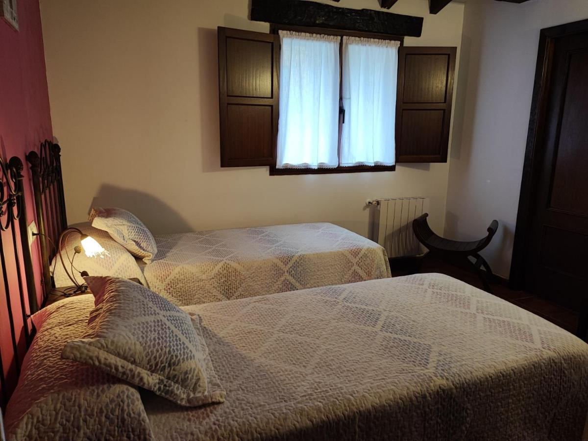 Pasaje San Jorge Hotell Comillas Exteriör bild