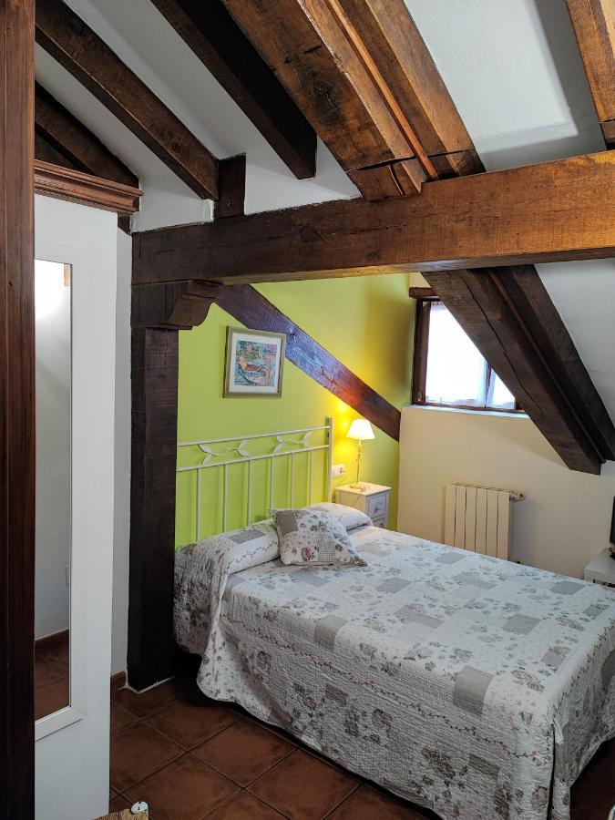Pasaje San Jorge Hotell Comillas Exteriör bild
