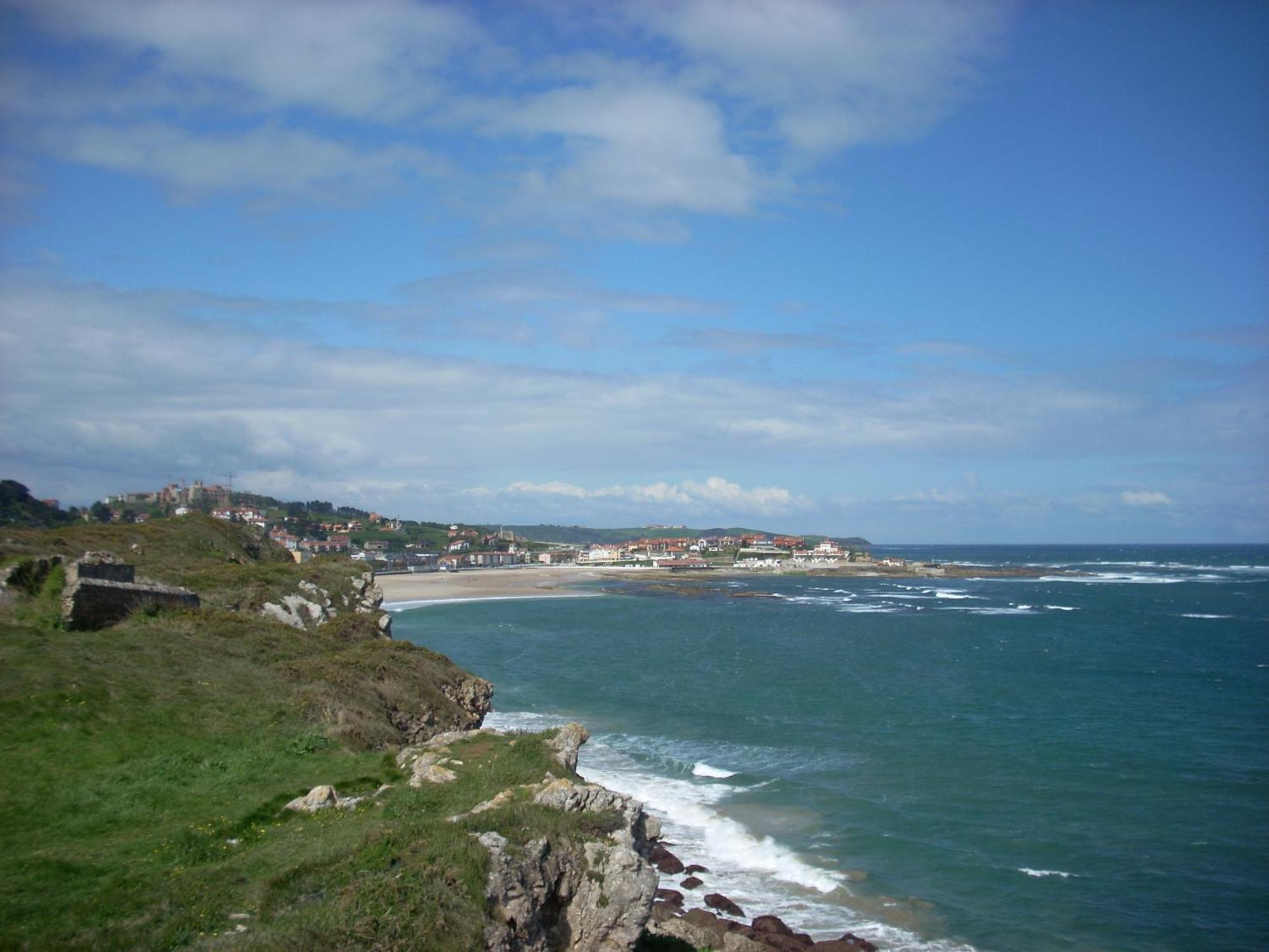 Pasaje San Jorge Hotell Comillas Exteriör bild