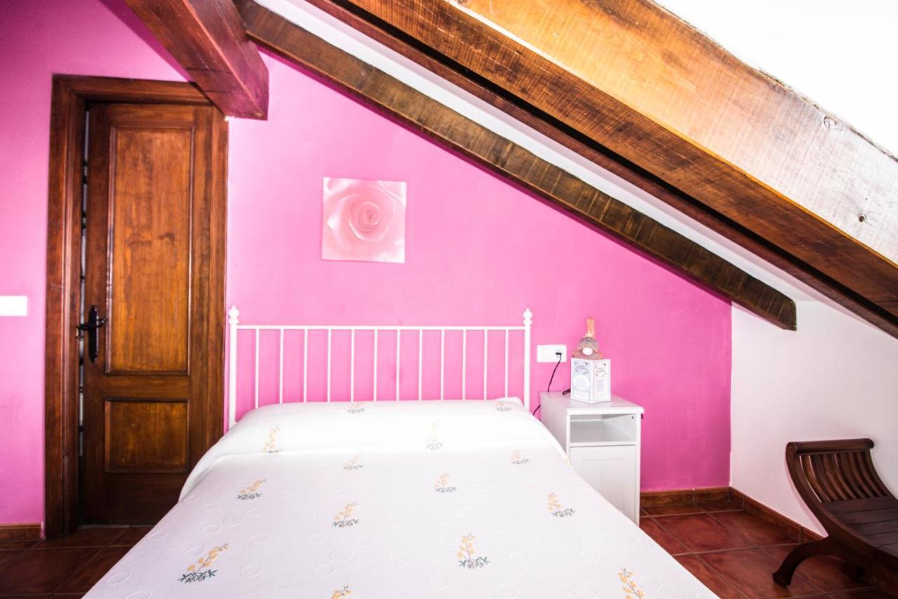 Pasaje San Jorge Hotell Comillas Exteriör bild